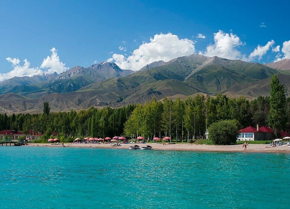 Issyk-Kul Lake with Tien Shan mountains - Kyrgyzstan
